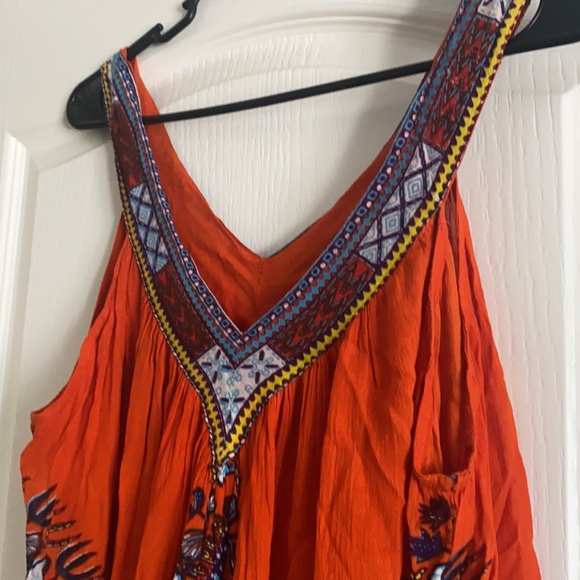 Dress - Picture 5 of 5